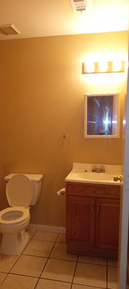 Building Photo - 6737 Brothers Ln