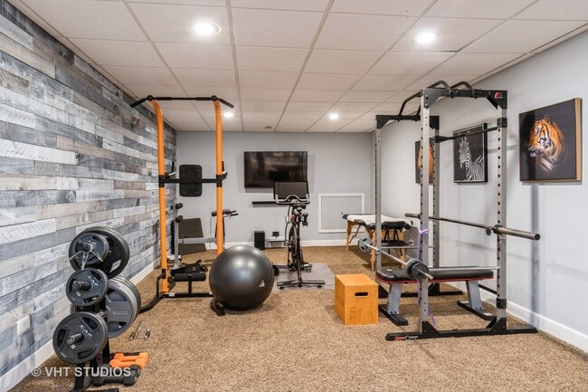 Building Photo - 2328 Simsbury Ct
