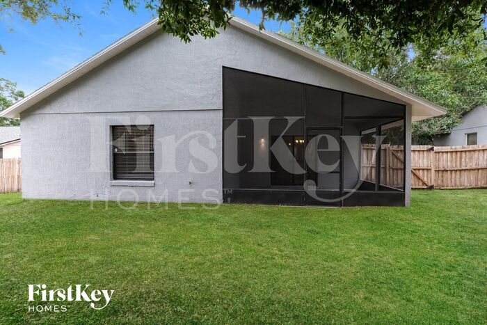 Building Photo - 756 Licaria Dr