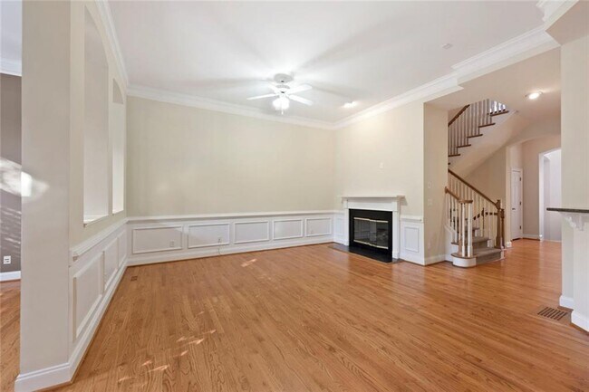 Building Photo - 5826 Riverstone Cir