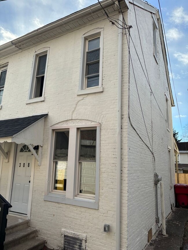 Building Photo - Brand New 2 Bedroom 1 Bath House in Pottst...