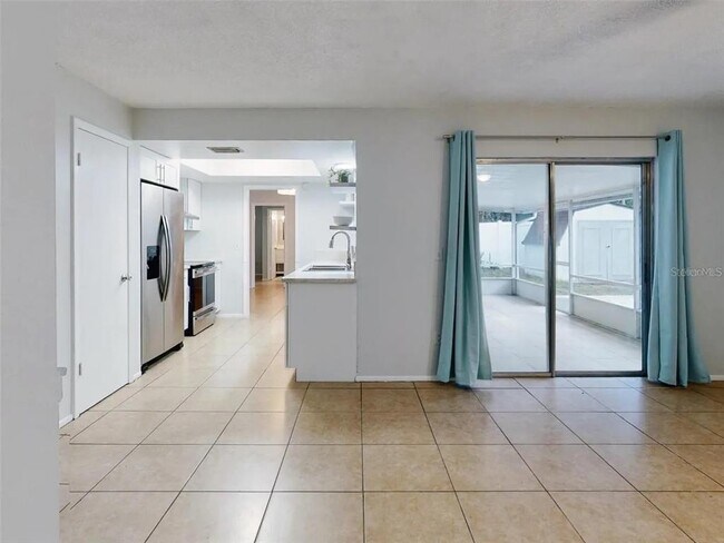 Building Photo - 1836 Plumtree Dr