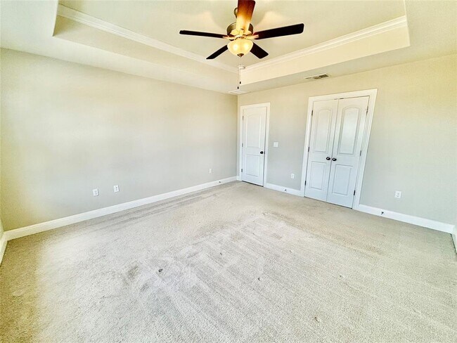 Building Photo - 14001 Salice Dr