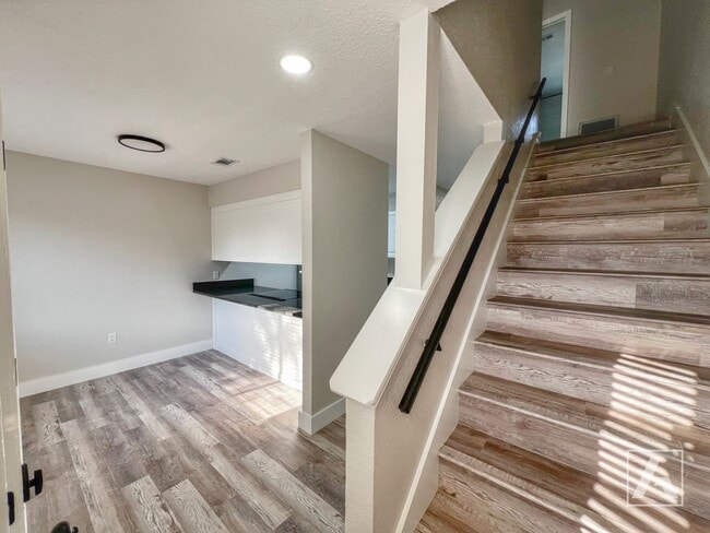 Building Photo - 1782 Carley Ct