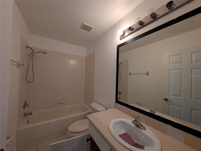 Building Photo - 4012 Viosca Pl