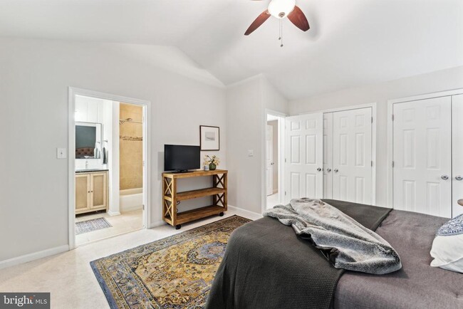 Building Photo - 2513 Pittston Rd