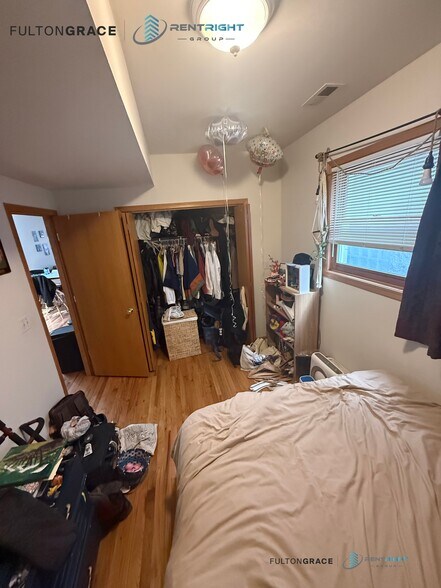 Building Photo - 819 N Wood St