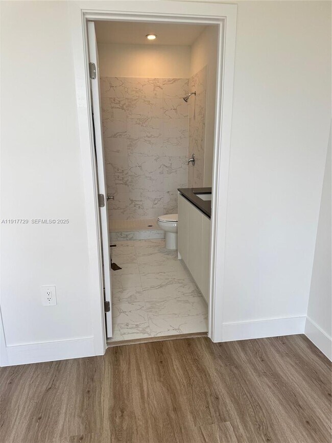 Building Photo - 18948 SW 344th Ter