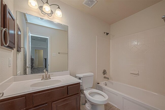 Building Photo - 13910 Desert Trace Ct