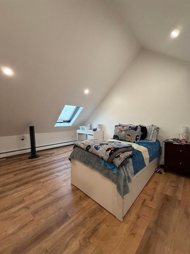 Building Photo - 201-203-203 N 2nd St