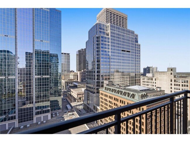 Building Photo - 497 S Marquette Ave