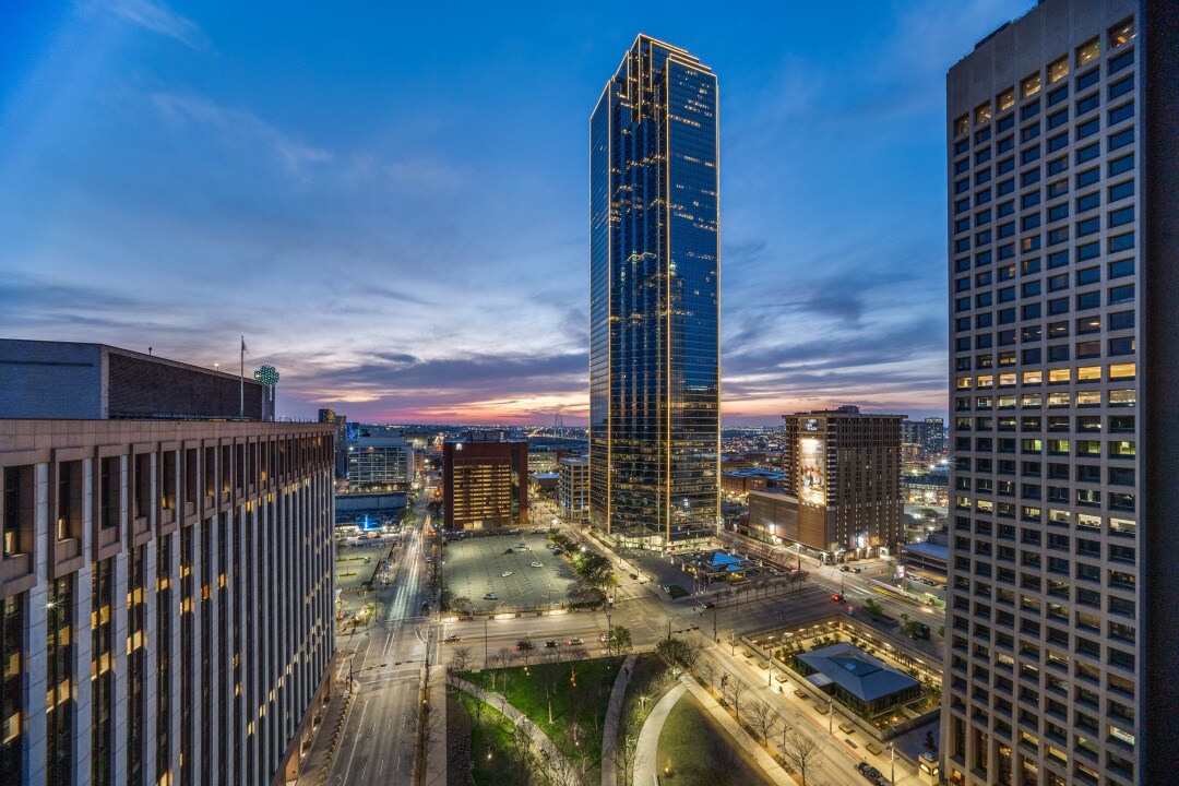 balcony evening views - 1200 Main St