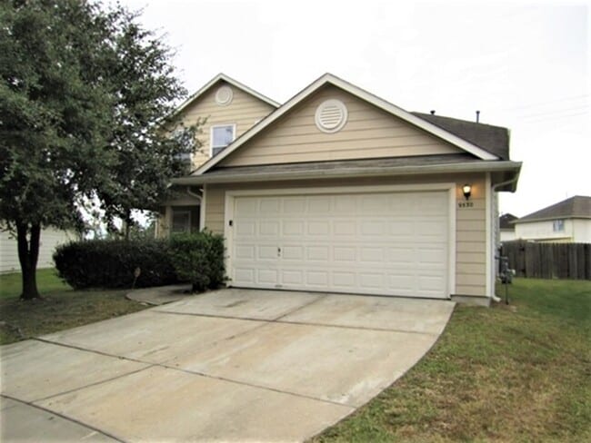 Primary Photo - 9530 Belleclaire Ln