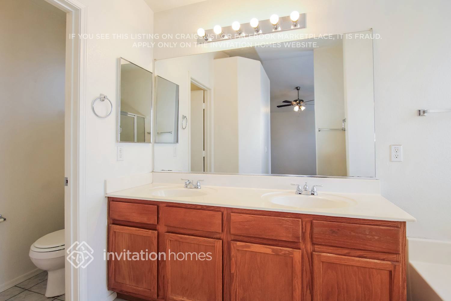 Building Photo - 16070 W Mesquite Dr