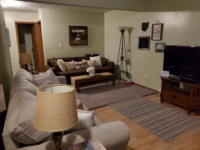 Building Photo - 6268 5th Ave