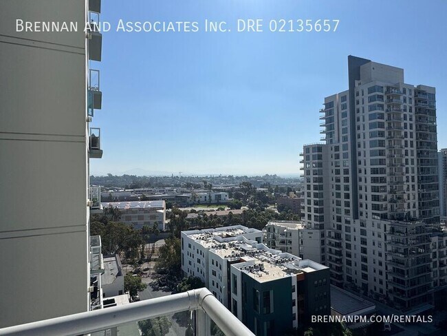 Building Photo - 850 Beech St