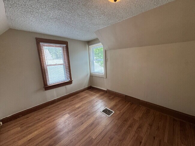 Building Photo - Old Time Rock & Roll — 4 Bedroom Home with Classic Character