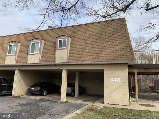 Building Photo - 7932 Silverada Pl