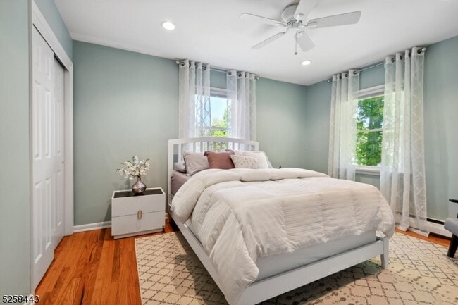 Building Photo - 204 Deerfield Ln