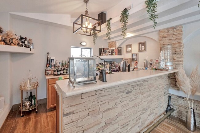 Building Photo - Your Spacious DREAM Home in The Heart of Gilbert!