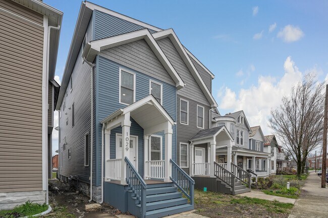 Building Photo - 1027-1029 Madison Ave