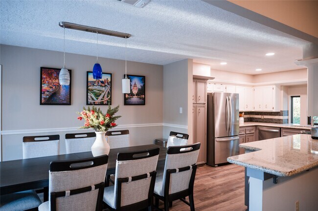 Building Photo - 13011 Lemur Ln