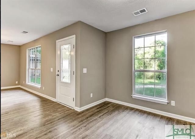 Building Photo - 802 S Rogers St