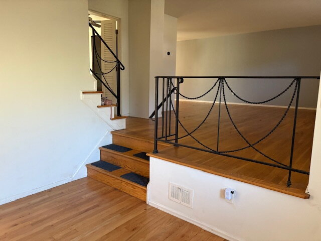 Building Photo - Beautiful, split-level home near Fort Wash...