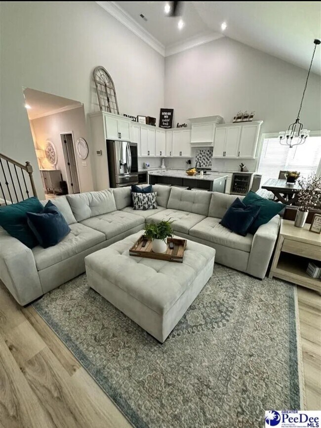 Building Photo - 4008 W Eagle St