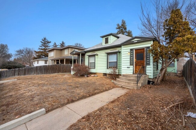 Building Photo - 1221-1223 N 13th Street