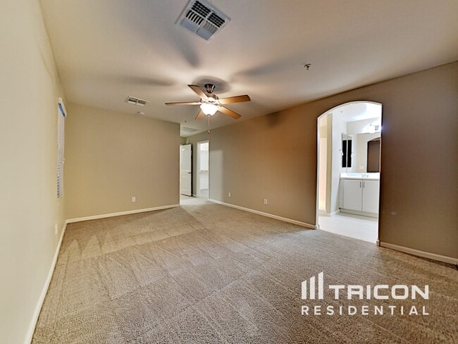 Building Photo - 12597 W Steed Ridge