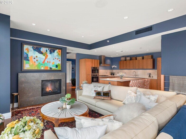 Building Photo - 311 NW 12th Ave