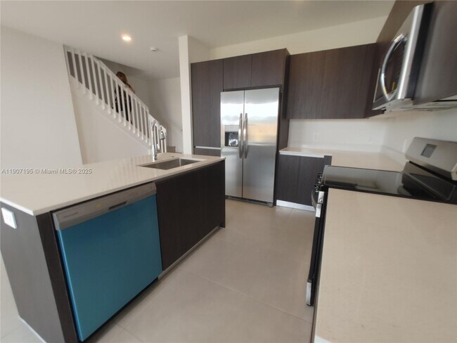 Building Photo - 34468 SW 191st Ct