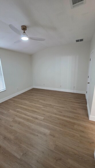 Building Photo - 12437 Foxmoor Peak Dr