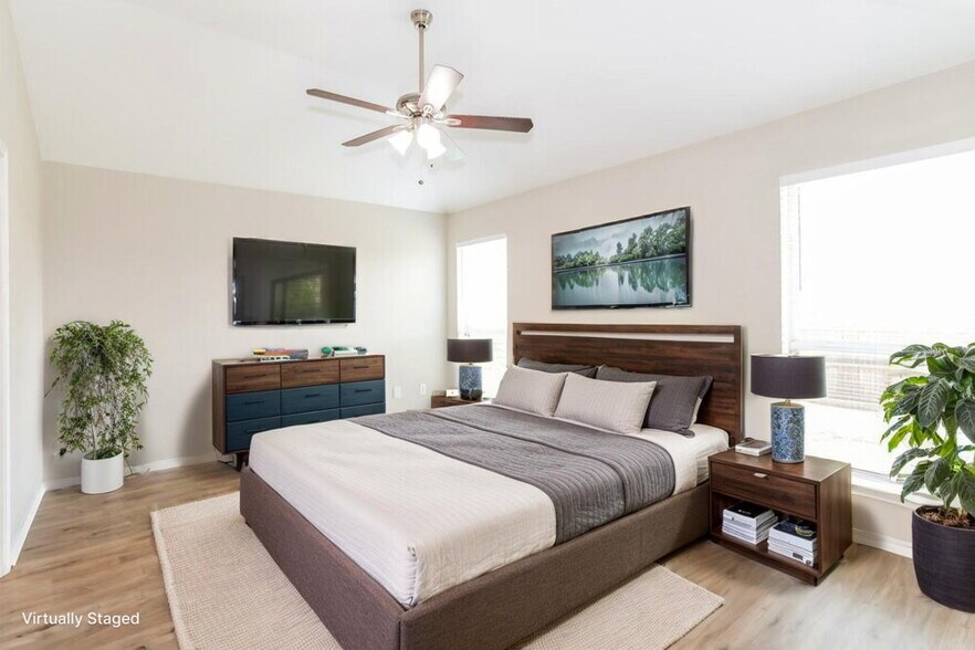 Building Photo - 6552 Manitoba St