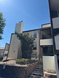 Building Photo - Aurora condo for rent
