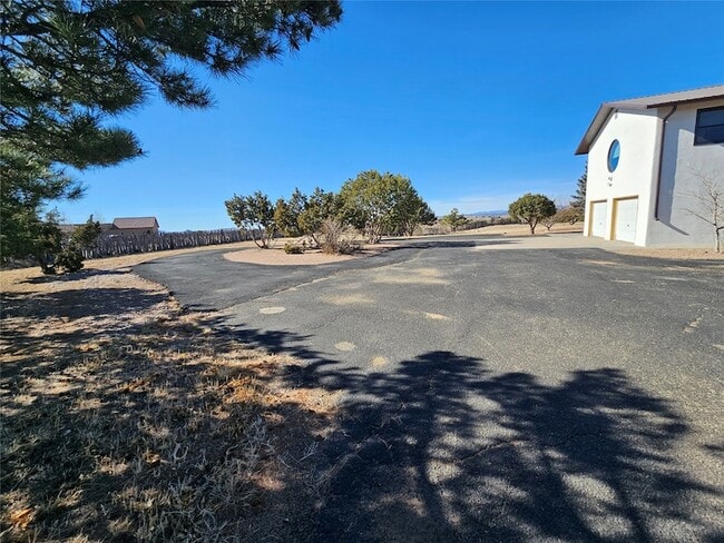 Building Photo - 6 Ocaso Dr