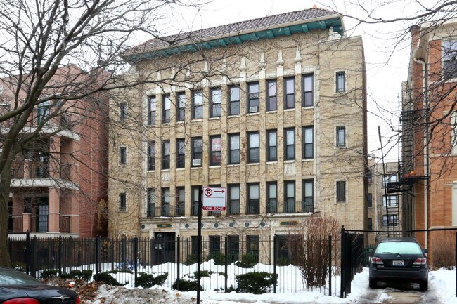 Primary Photo - 4736 N Malden St