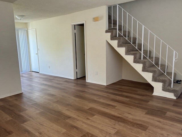 Primary Photo - 10310 El Camino Real