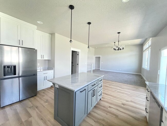 Building Photo - 3 bed 2 bath House in Nephi