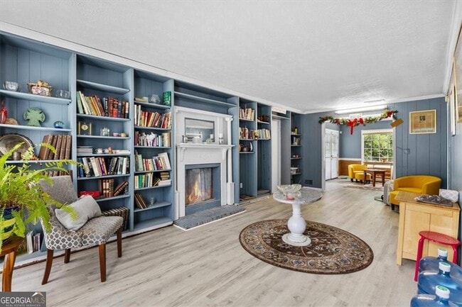 Building Photo - 661 Bantry Ln