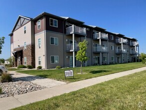 Building Photo - Gateway Apartments