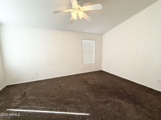 Building Photo - 3363 E Flamingo Ct