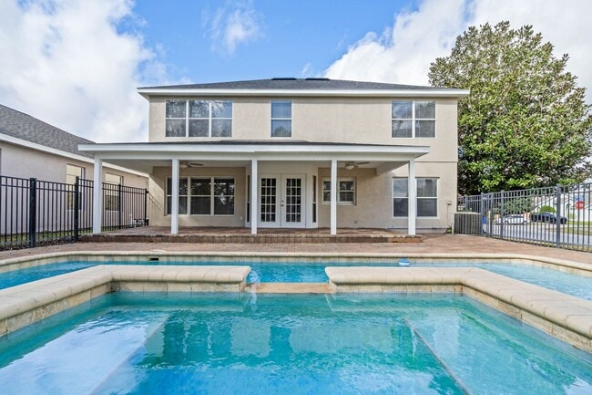 Building Photo - HUNTINGTON POINTE - 4 bd • 2.5 ba • 2,142 ft² (Lake Mary)