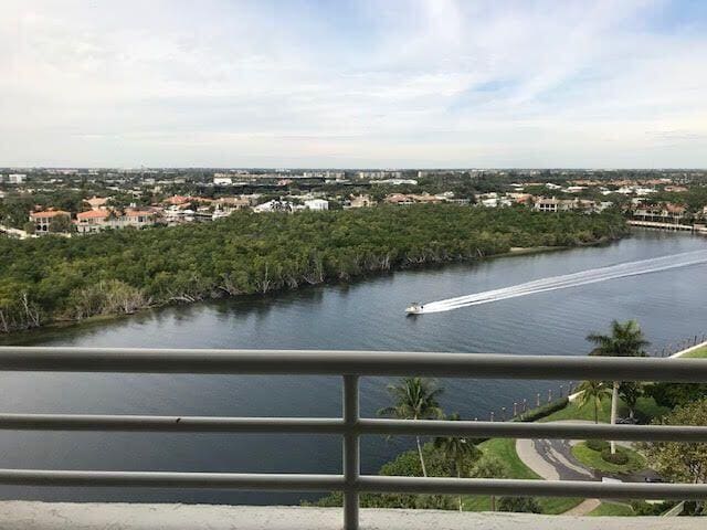 Building Photo - 4201 N Ocean Blvd