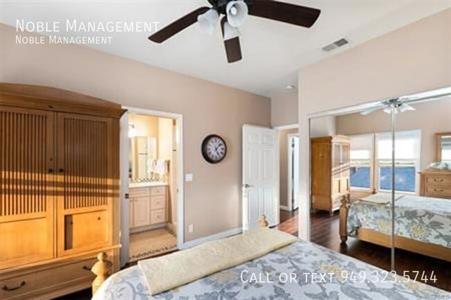 Building Photo - 327 N Harwood-