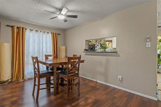 Building Photo - 2909 Post Oak Dr