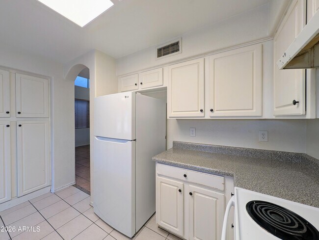 Building Photo - 3548 W Whispering Wind Dr