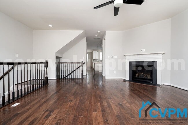 Building Photo - 128 Merlot St