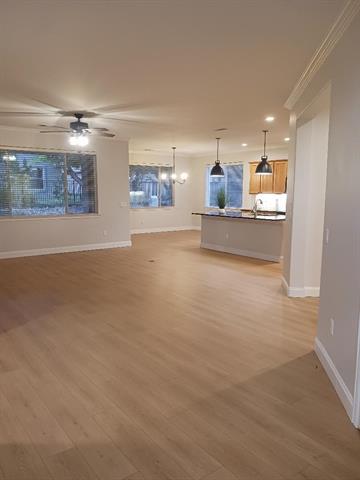 Building Photo - 9701 Teakwood Ave